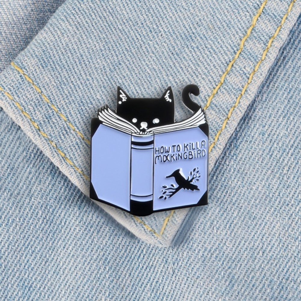 TT-Cartoon Cat Read Book How To Kill A Mocking Bird Pin